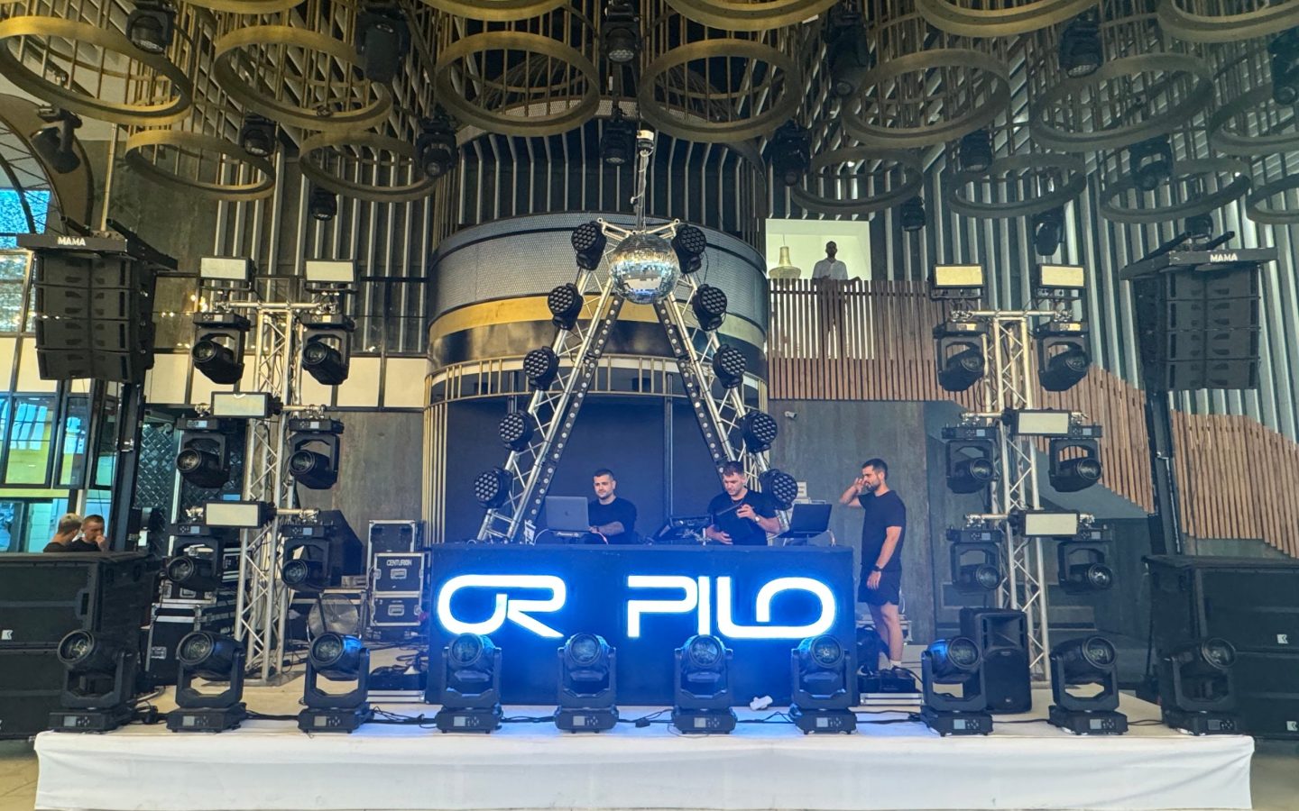 a30f7486-04e1-4cff-ba97-cca8e6781745